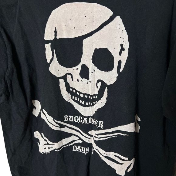 VTG Distressed 1991 Buccaneer Days Two Harbors Shirt Medium - Picture 5 of 5